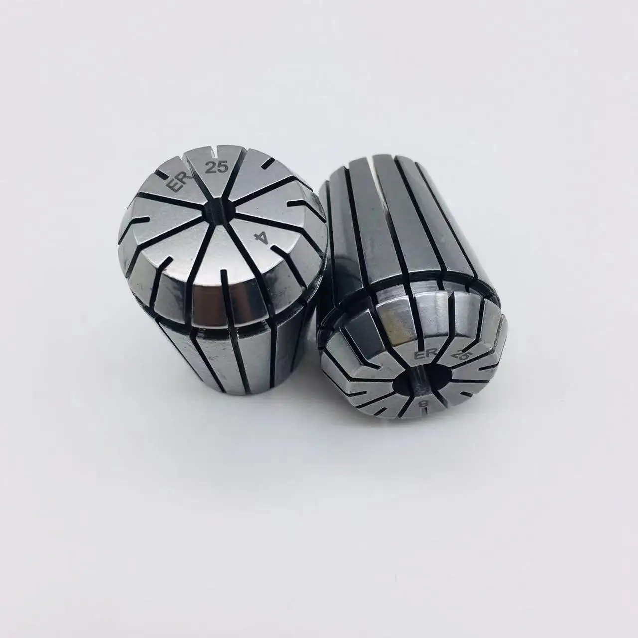 High Precision Metallic Color Silver 0.008mm 65mn Spring Lathe Collet Er25 Chuck