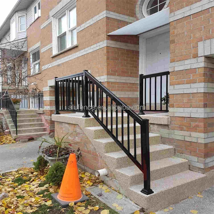 Custom Affordable Decorative Metal Powder Coated Vertical Aluminum Slat Fence Panels/Privacy Garden Fence