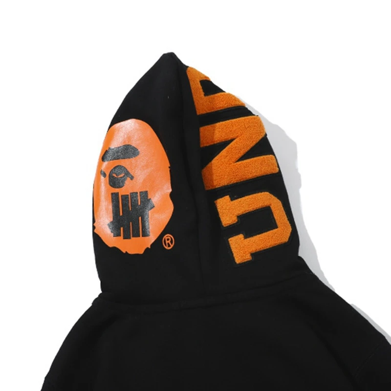 2019 Wholesale BAxe Shark Camo Men Thin Hoodies Sweatshirt Two Hood Embellished Sweatshirts Digital Camo Sweatshirts