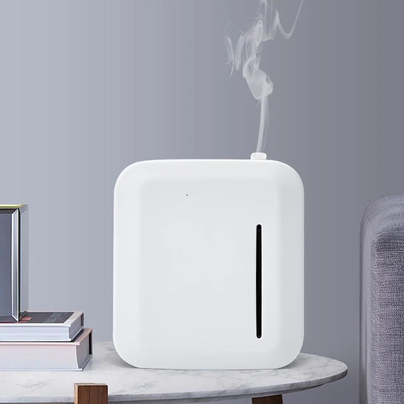 
2021 factory hot selling personal portable USB pre filled square scale display sterile fragrance diffuser for car bedroom 