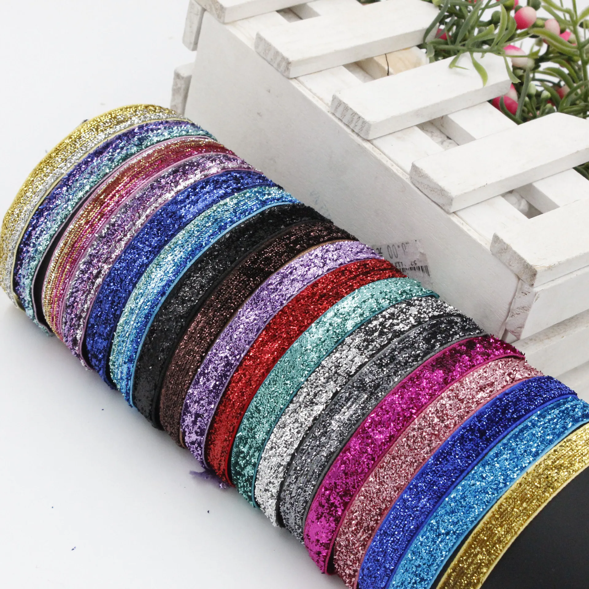 Hot Selling Magic Color Non-elastic Multi Color Ribbon Gold And Silver Onion Velvet Ribbon Color Sequin Onion Belt Ribbon