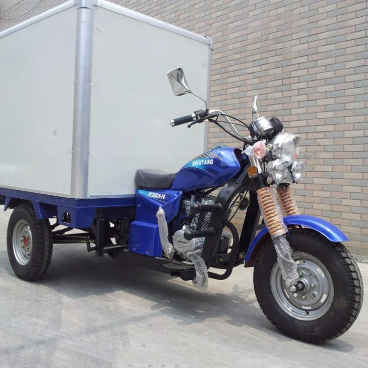 China Manufacturer Hot Sale Refrigerated Motorcycle Tricycle With Frozen Cabin for Refrigerated Cargo Delivery