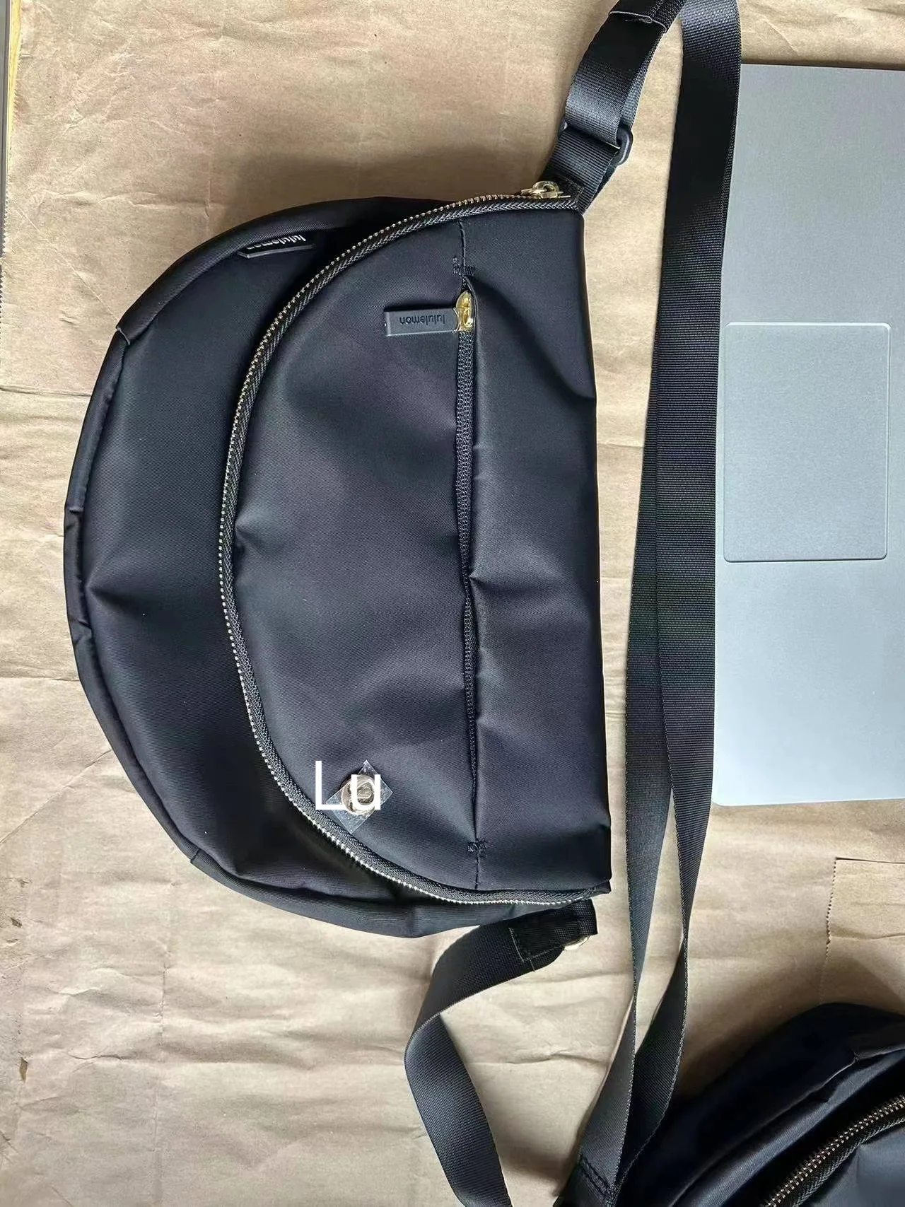 Unisex R48 Lulu Crossbody Waist Pack 2L 5L Foldable Storage Sports Shoulder Bag Chain Decoration Thread Pattern Messenger Bag