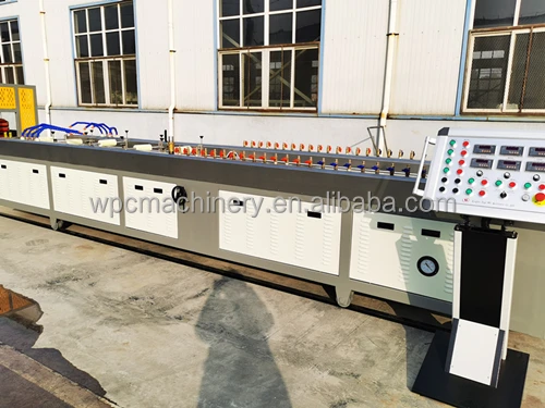 Saw dust,rice husk,plant straw Plastic(PP/PE/PVC)Composite WPC profile/decking/floor making Machine