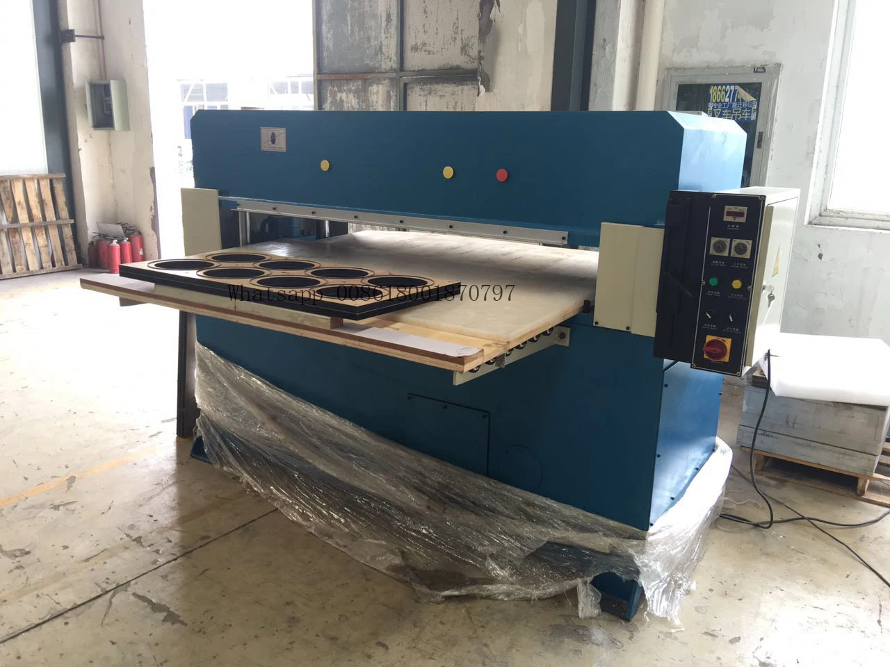 cutting machine3.jpg