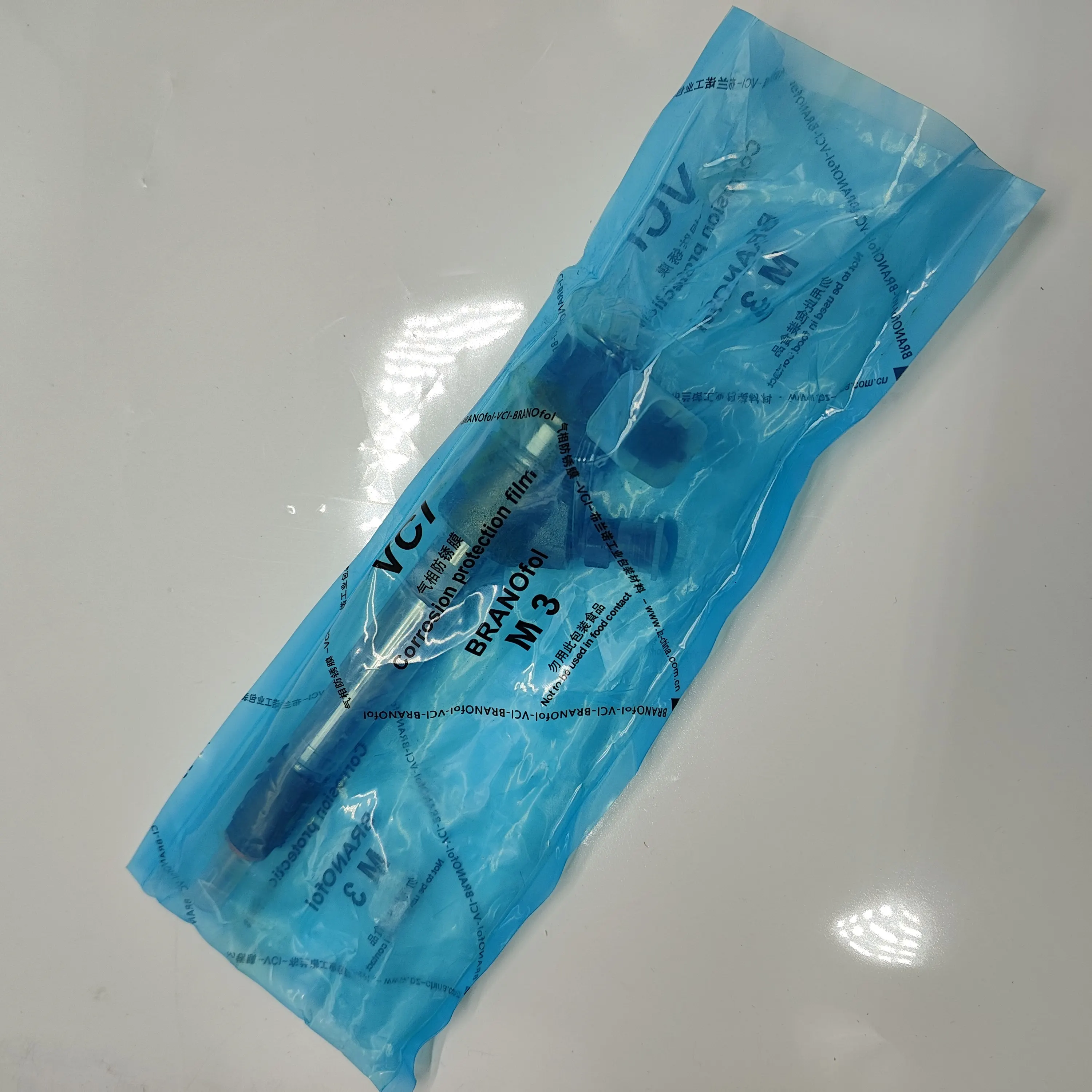 SAIC MAXUS V80 Fuel injector assembly C00069125 0445110636