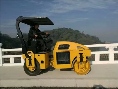 3ton Vibratory Road roller tire combined hydraulic Compactor with double drum for sale