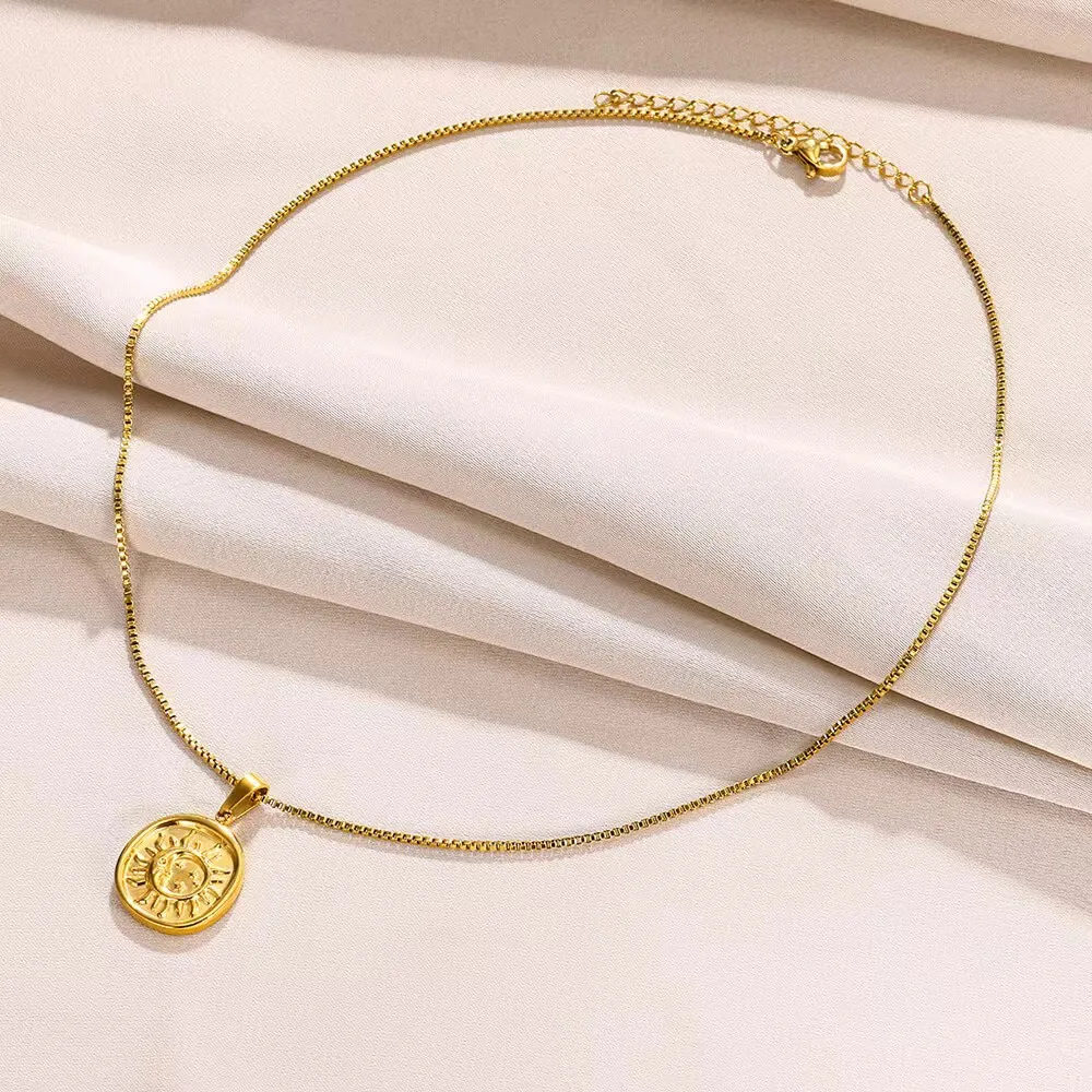 Fashion Sun Star Design Necklace Stainless Steel Plated 18K Gold Vintage Gold Disk Pendant Necklace Jewelry