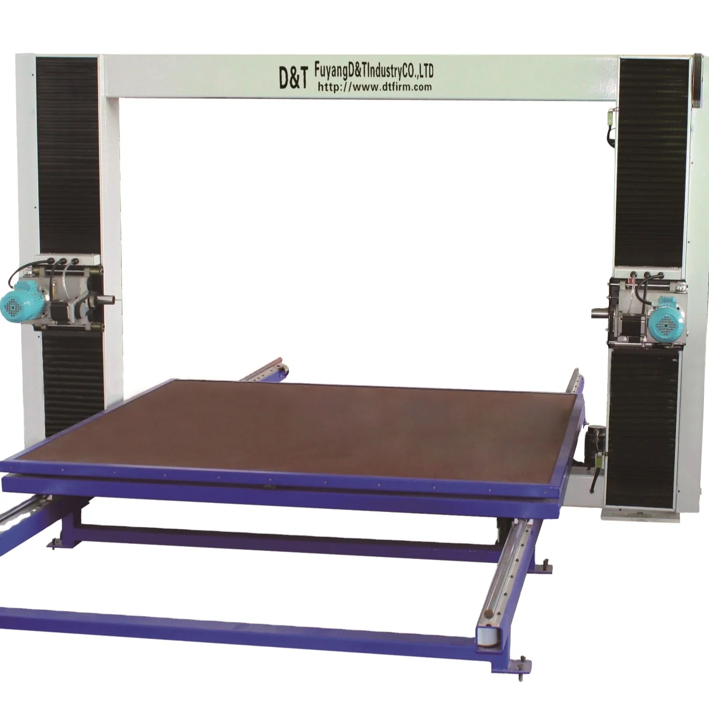 Станок для резки гибкой губкой