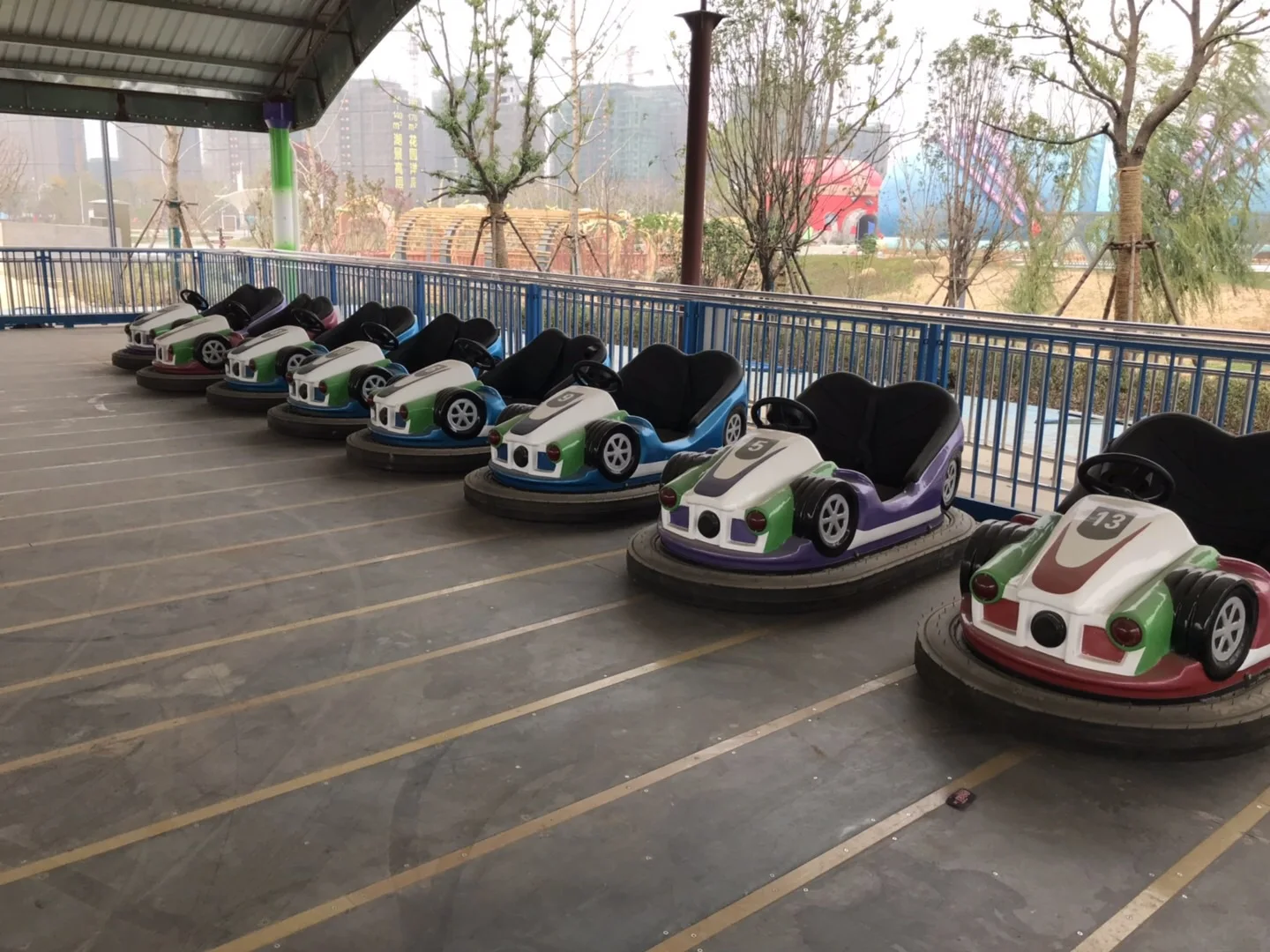 Hot sale factory direct without net amusement park bumper car