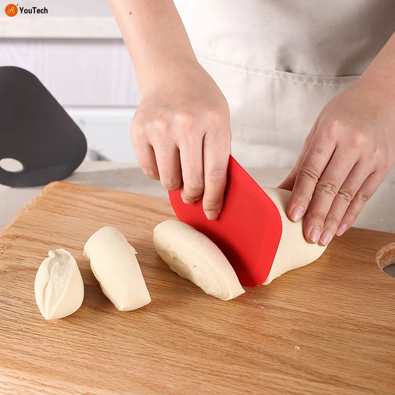 New silicone scraper can be vertical household scraper integrated kneading mat scraper