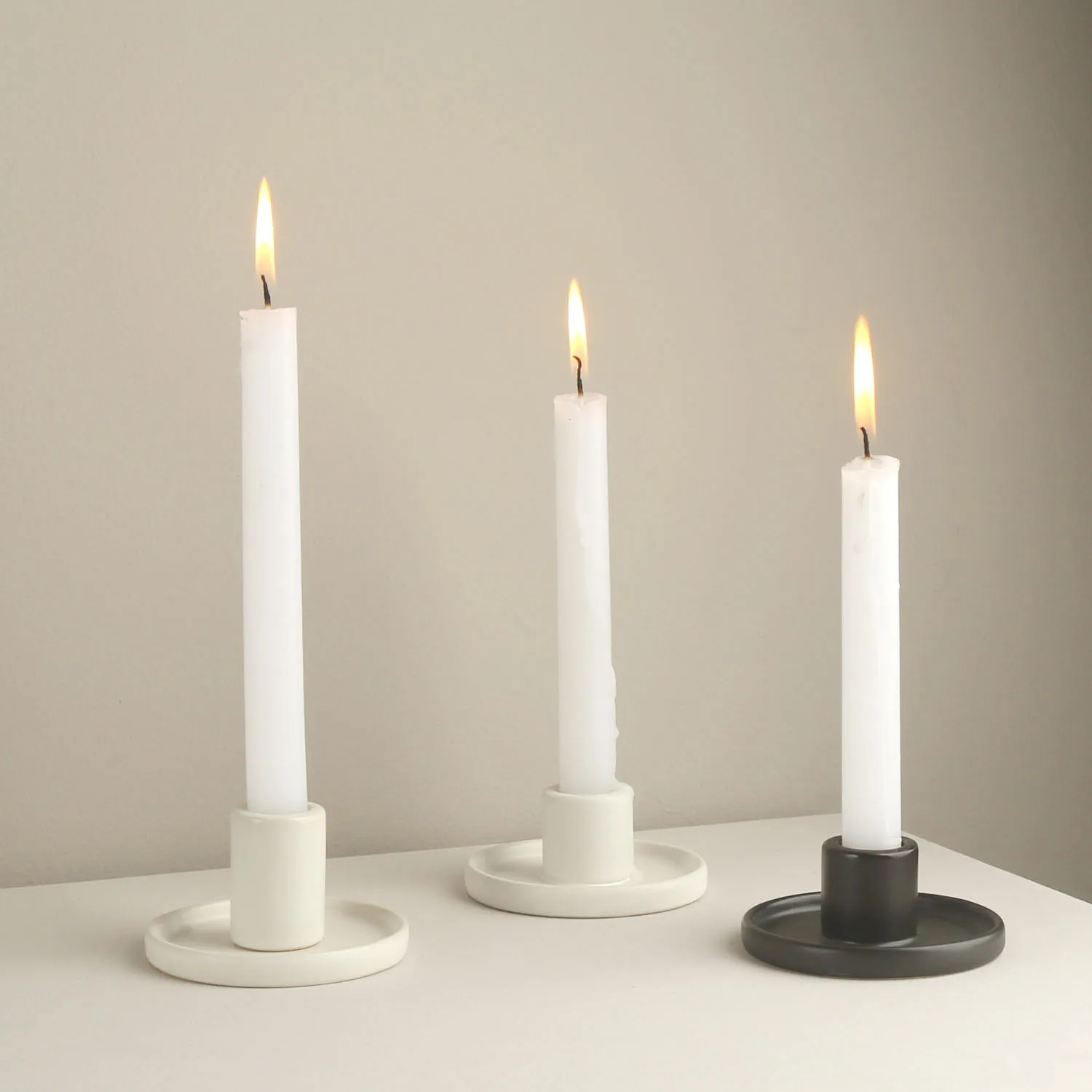 Matte Black White Minimal Ceramic Candle Plate Holder Stand