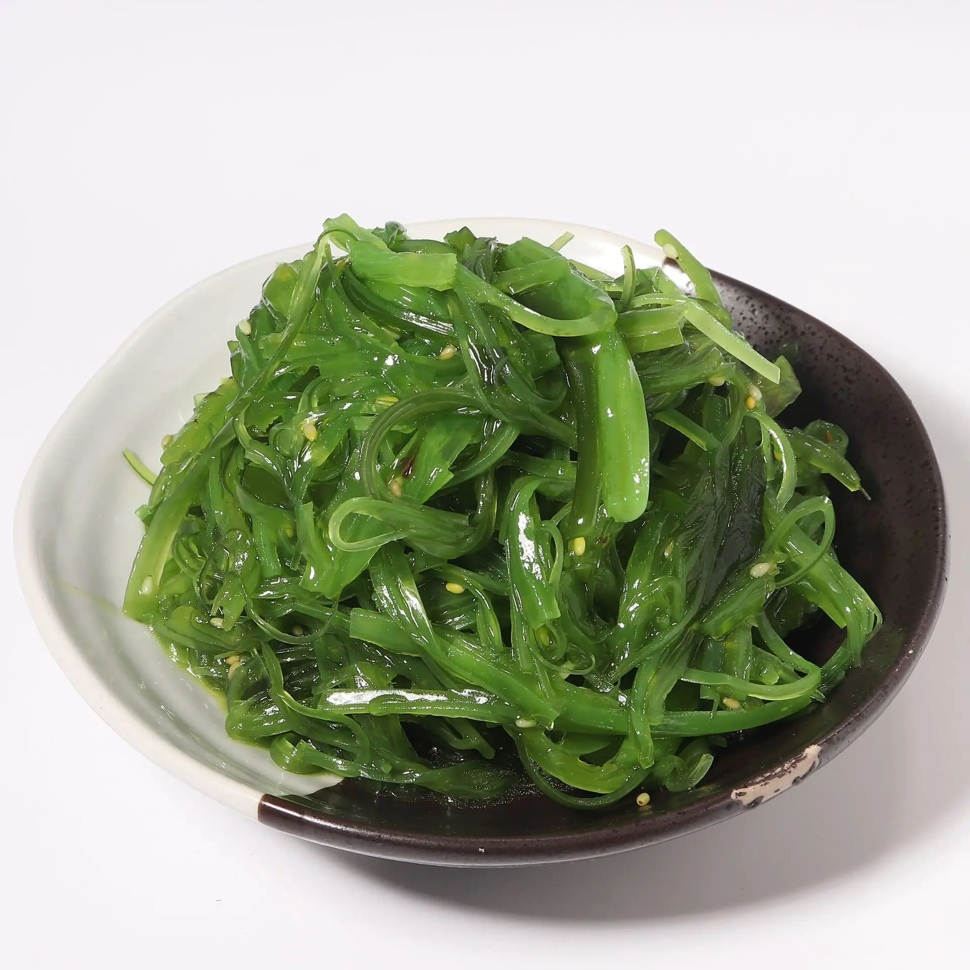 Canned seafood snack,  Japanese sushi food seasoned wakame seaweed slice salad