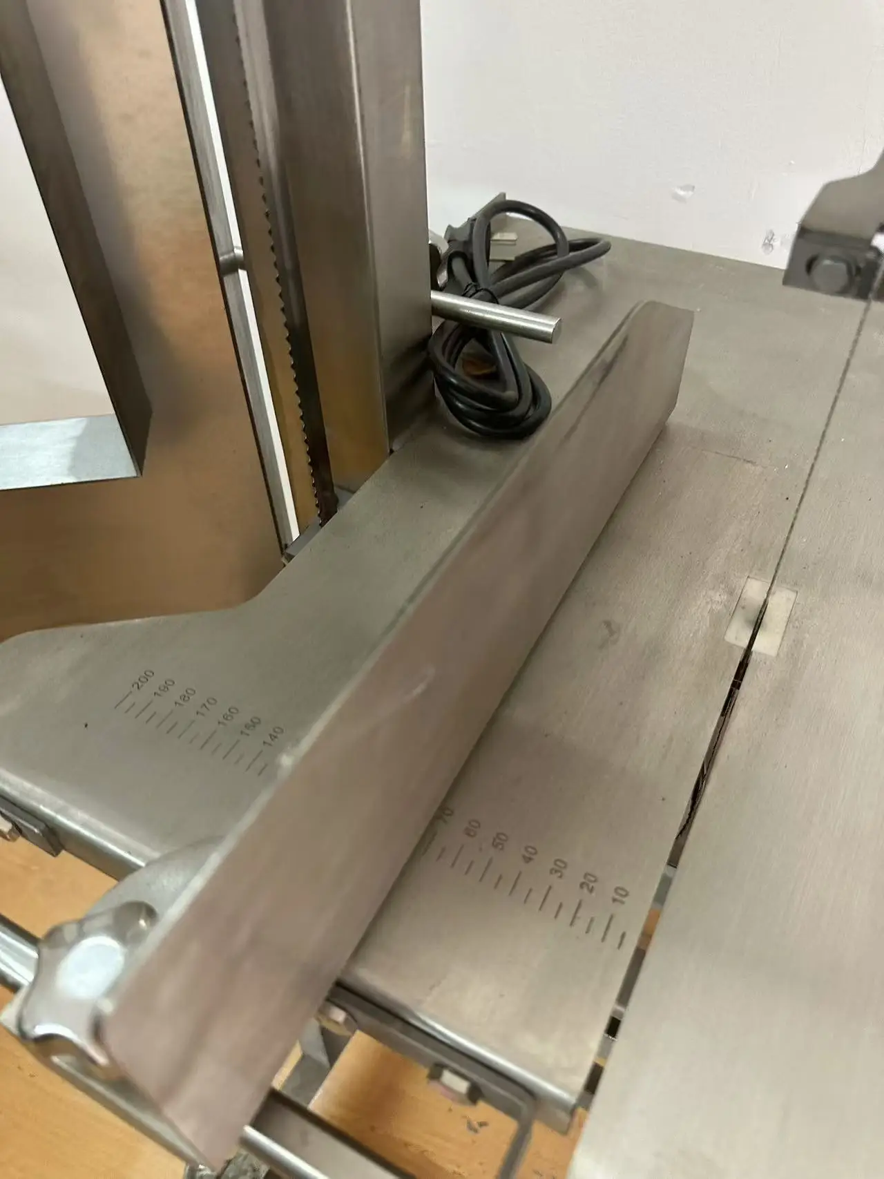 20- Saw for beef slicing machine butcher band saw meat slicer processing machines mini bonesaw
