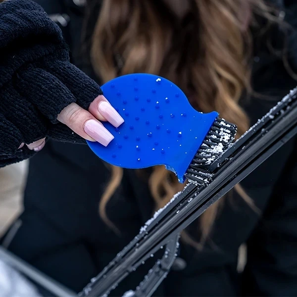Шикарный скребок Ice Easy конус | Скребок для льда 4 в 1 щетка разбивания и