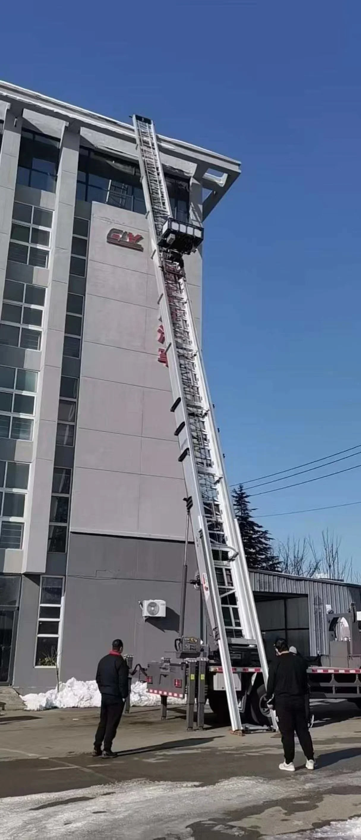 32 meters. 36m, 45m, 52m aluminum alloy ladder elevator