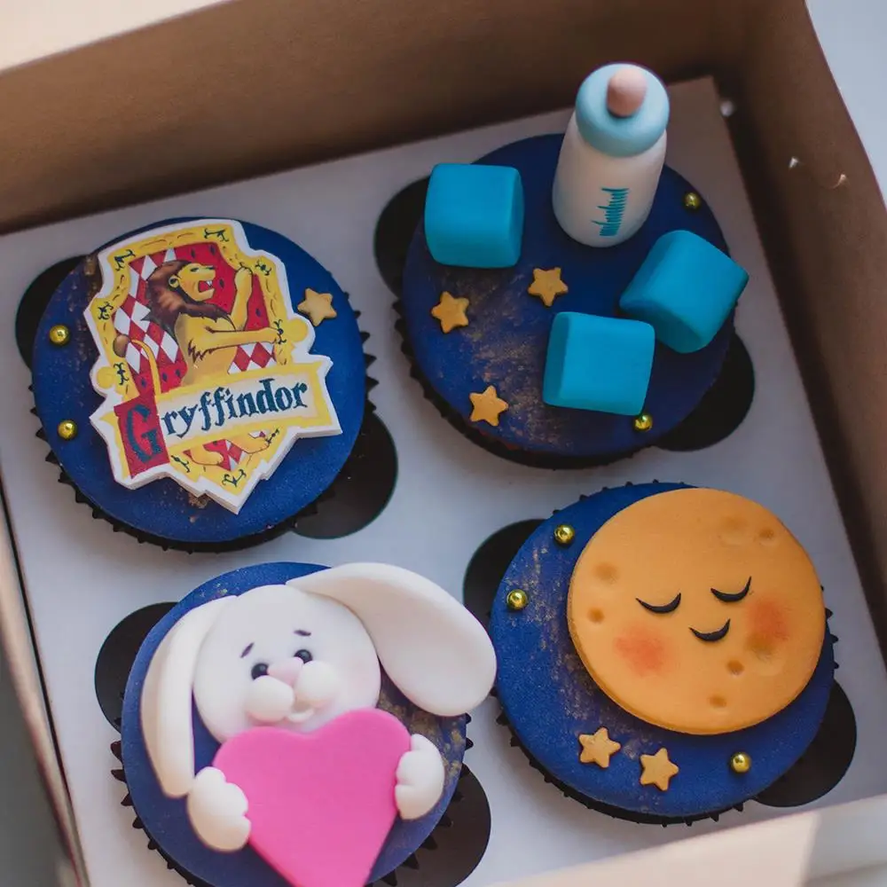 Custom print personalized reusable cookie dessert packaging box wholesale luxury clear window paper cupcakes boxes with inserts