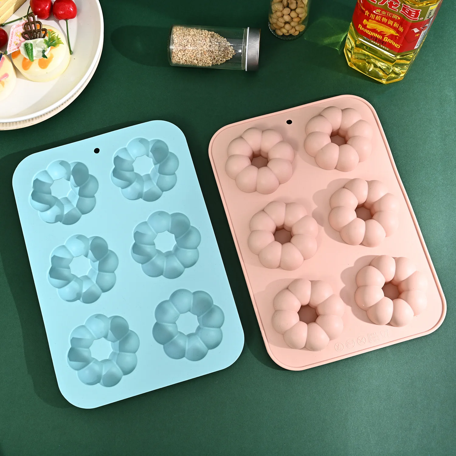 OEM& ODM Silicone Candy Resin Cake Molds moldes de silicona 3d Jelly Biscuits Chocolate silicon Baking Gummy Bear Molds