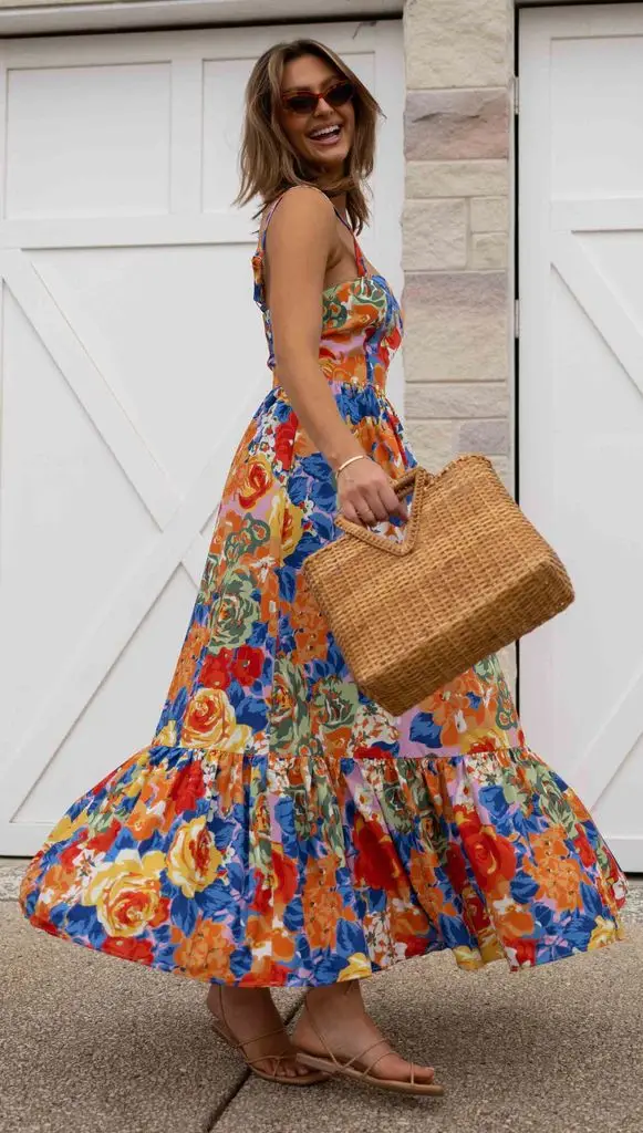 Backless Fashion Elegant Floral Sexy Casual Lady Style Floral Casual Maxi Smocked Dresses For Girls