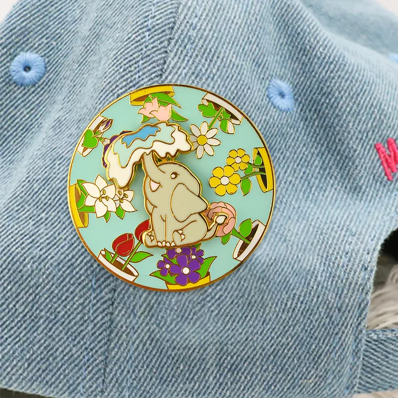 Kunshan Factory great quality custom shiny surface Fantasy Pin Custom Gold Plated pearlescent Hard Enamel Pin