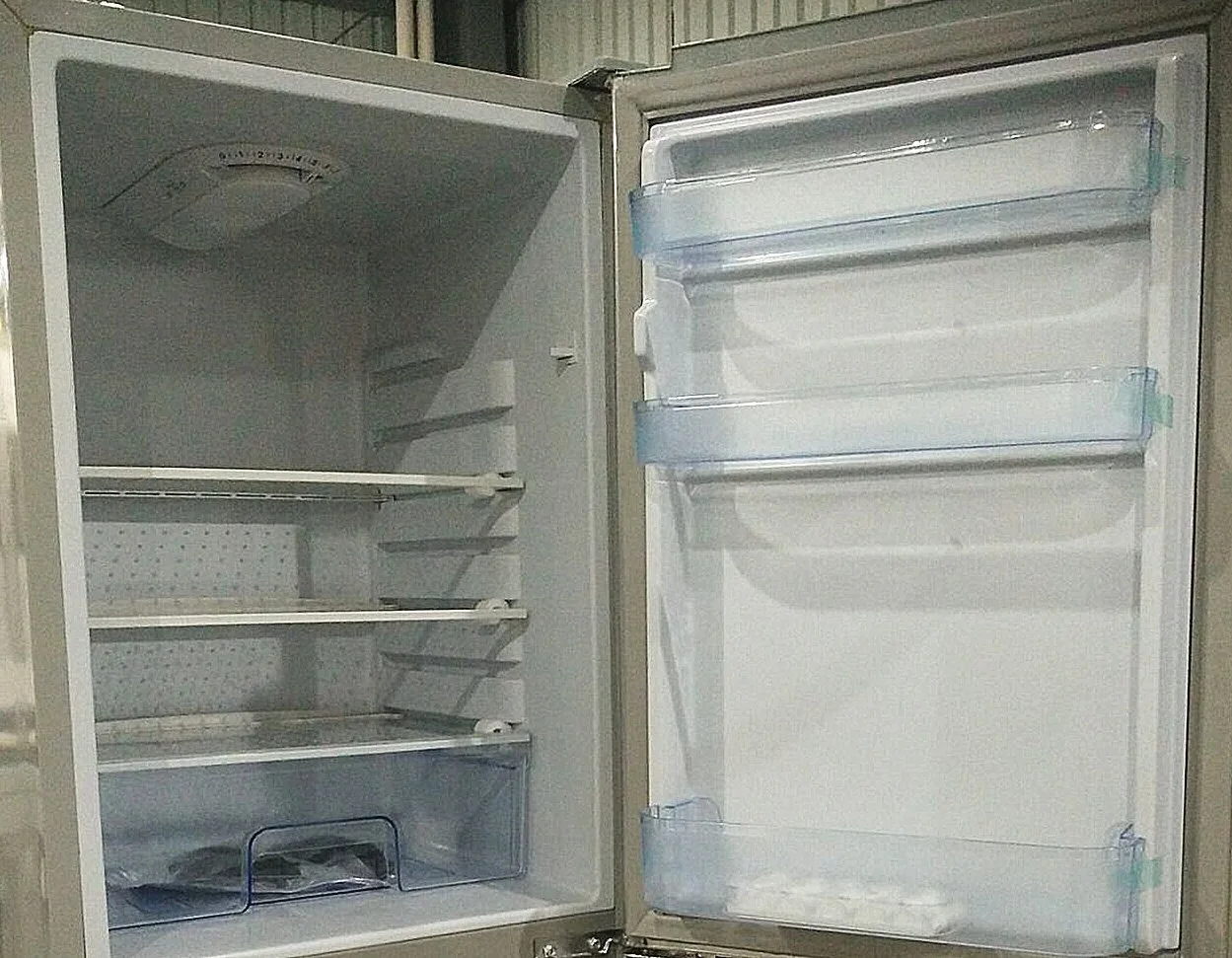 Commercial Solar Freezer Refrigerator Fridge Side by Side Refrigerator