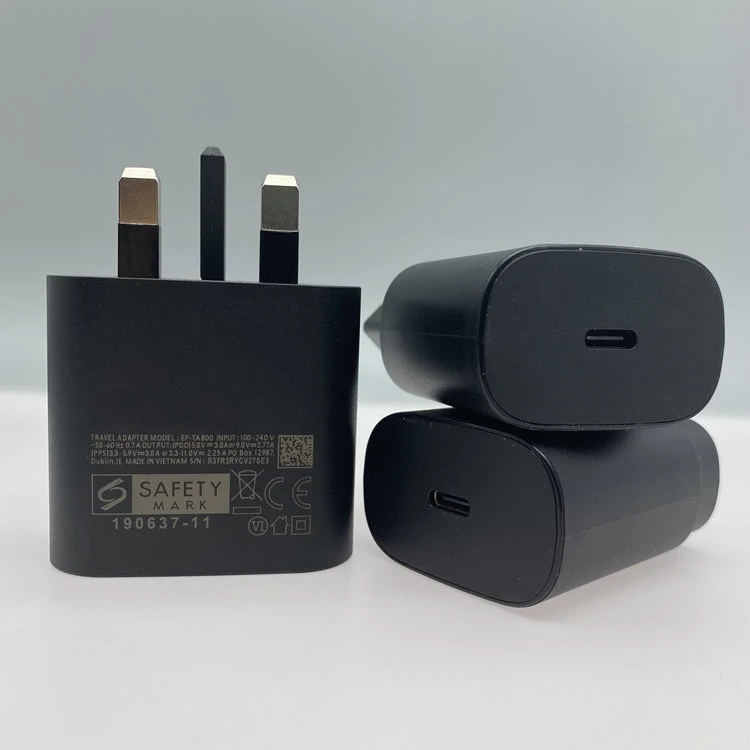 PD25W wall charger 7.jpg