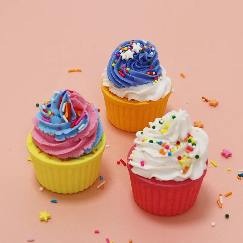 Cupcakes Ice Cream  Shaped  Wholesale Individual Organic  Bath Bomb Balls Scented Bath Bombs Set
