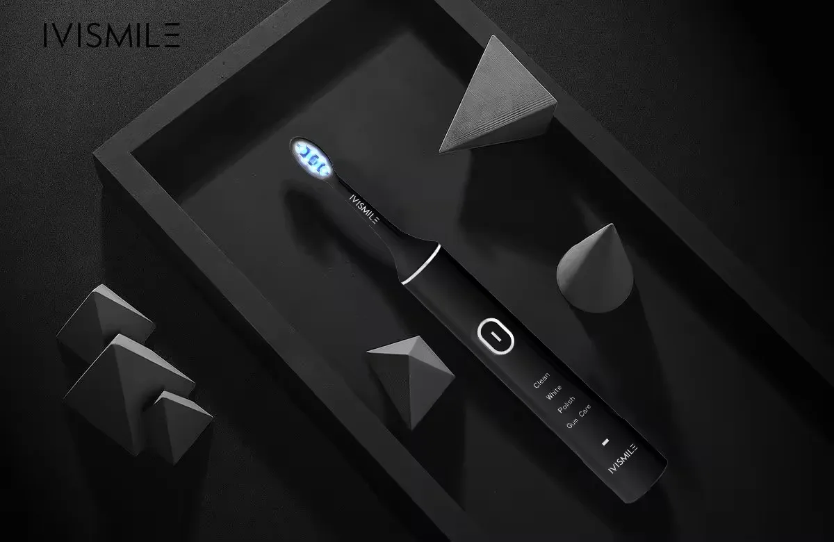 Portable Customized IPX7 Electric Toothbrush Wireless Charging Toothbrush for Teeth Whitening and Cleaning