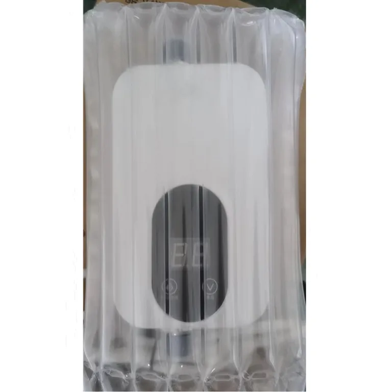 hot selling Mini  new arrival 220v geyser bathroom shower advanced technology electric instant tankless hot water heater