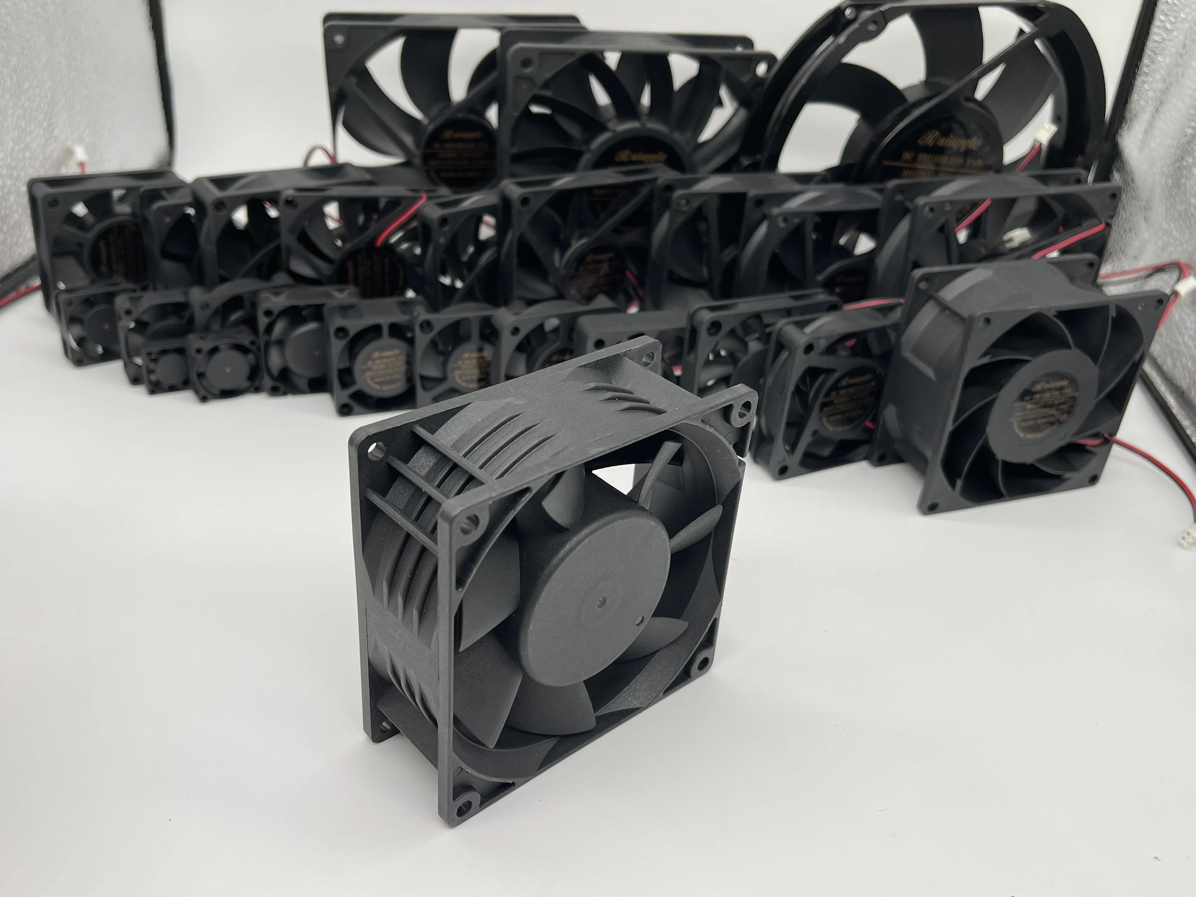 12v 9238 mm 92*92*38mm fan two ball bearing violence fan for server