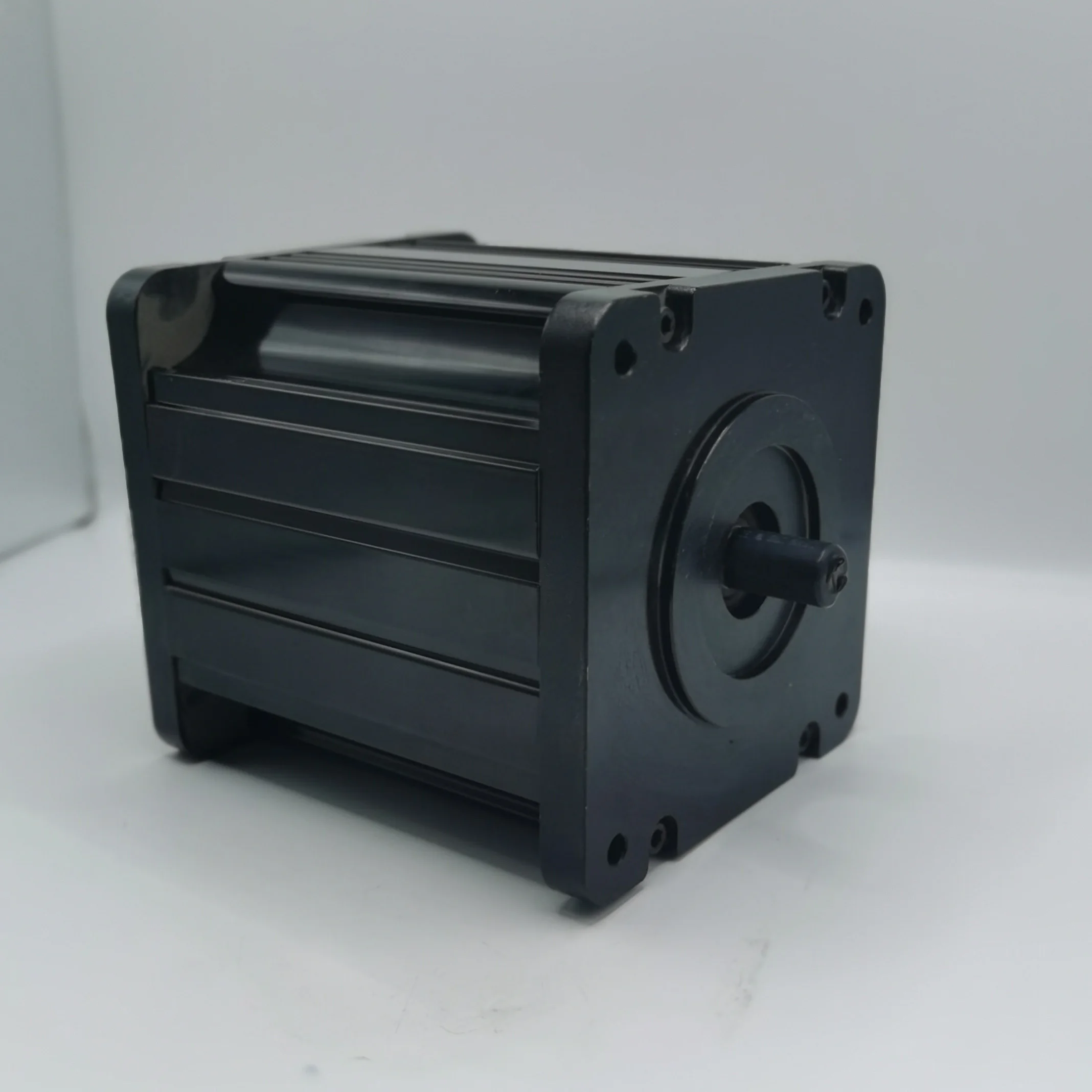 3.75kw  brushless motor speed 3000rpm PMSM permanent magnet synchronous motor 380v AC motor