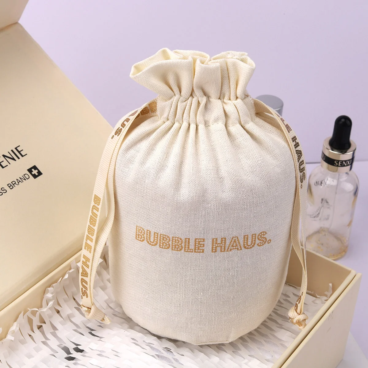 Custom Gold Logo Round Bottom Cotton Linen Candle Packing Gift Bag Drawstring Candle Pouch With Ribbon