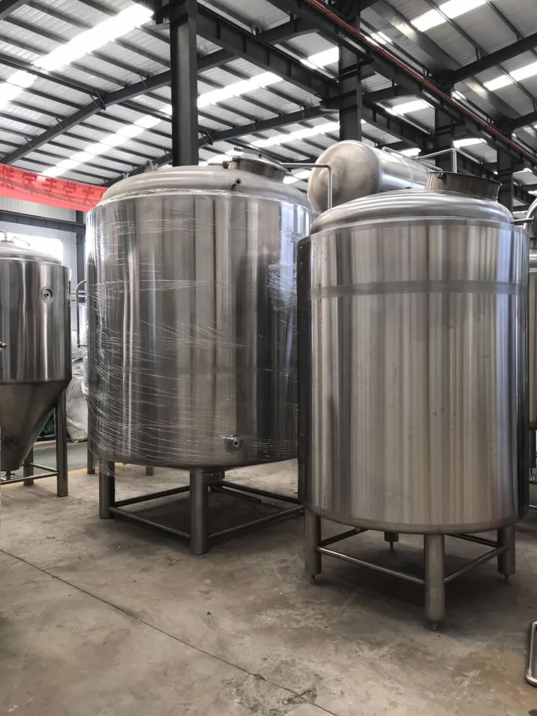 
craft beer brewing equipment micro brewery 500L 1000L 1500L 2000L 3000L 5000L per batch 