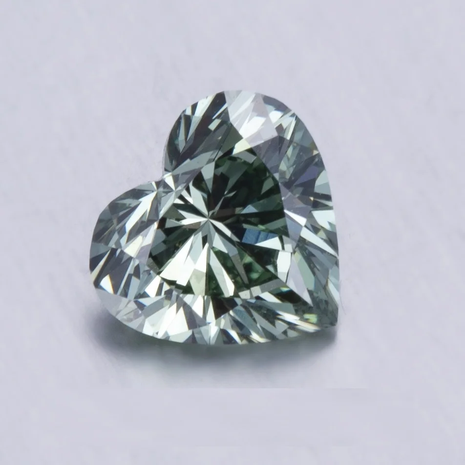 Лабораторный зеленый алмаз 1.10ct сердце с сертификатом IGI лабораторный Выращенный свободный