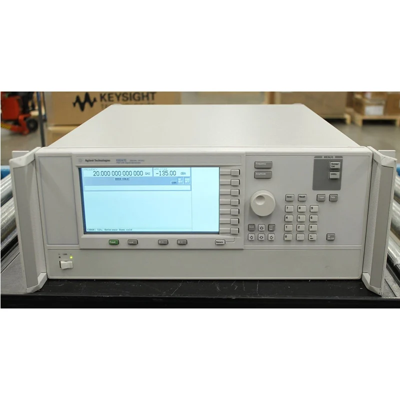 Agilent/HP E8247C  PSG ANALOG  Signal Generator, 250kHz-40GHz,