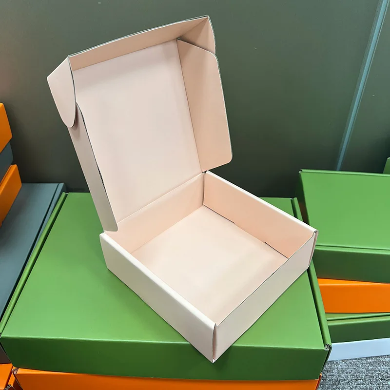 Recyclable Cardboard Paper Mailing Apparel Box Custom Logo Printed Corrugated Shipping Shoes Clothes Packaging Box