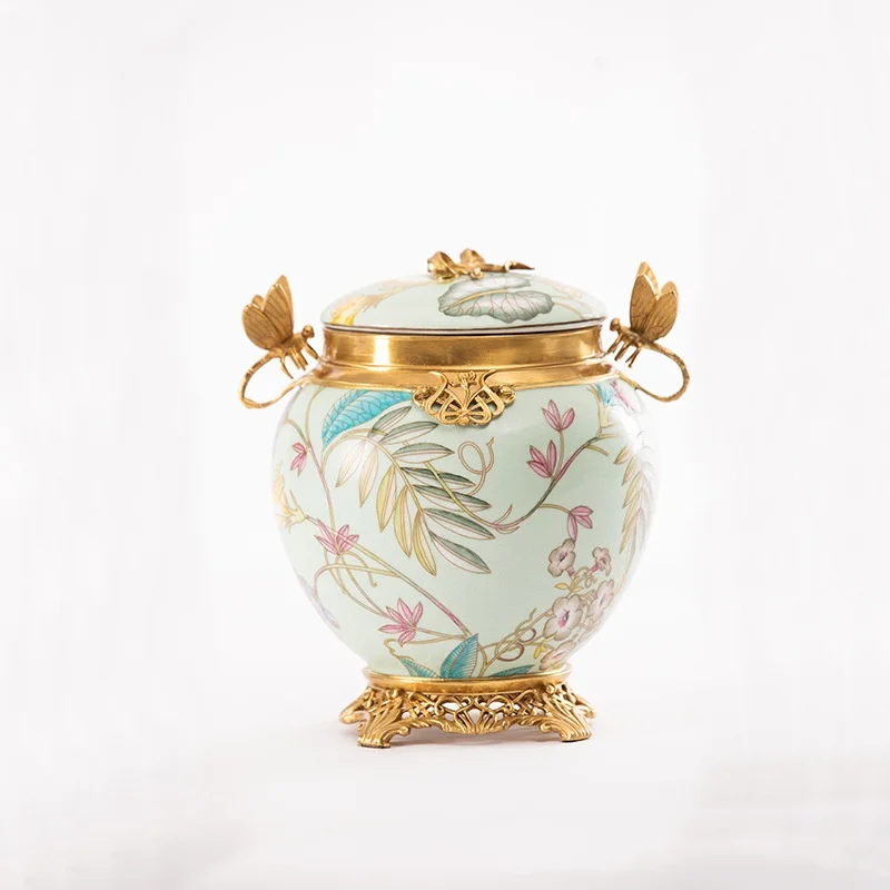 Square Luxury Ceramic Ashtray with Decorative Flower Design for Home Decor Ceramic Ashtray