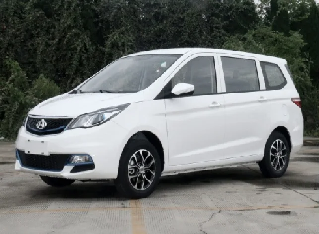  Лидер продаж Электромобиль Changan диапазон 400 км 6 сидений 5 дверей Электрический