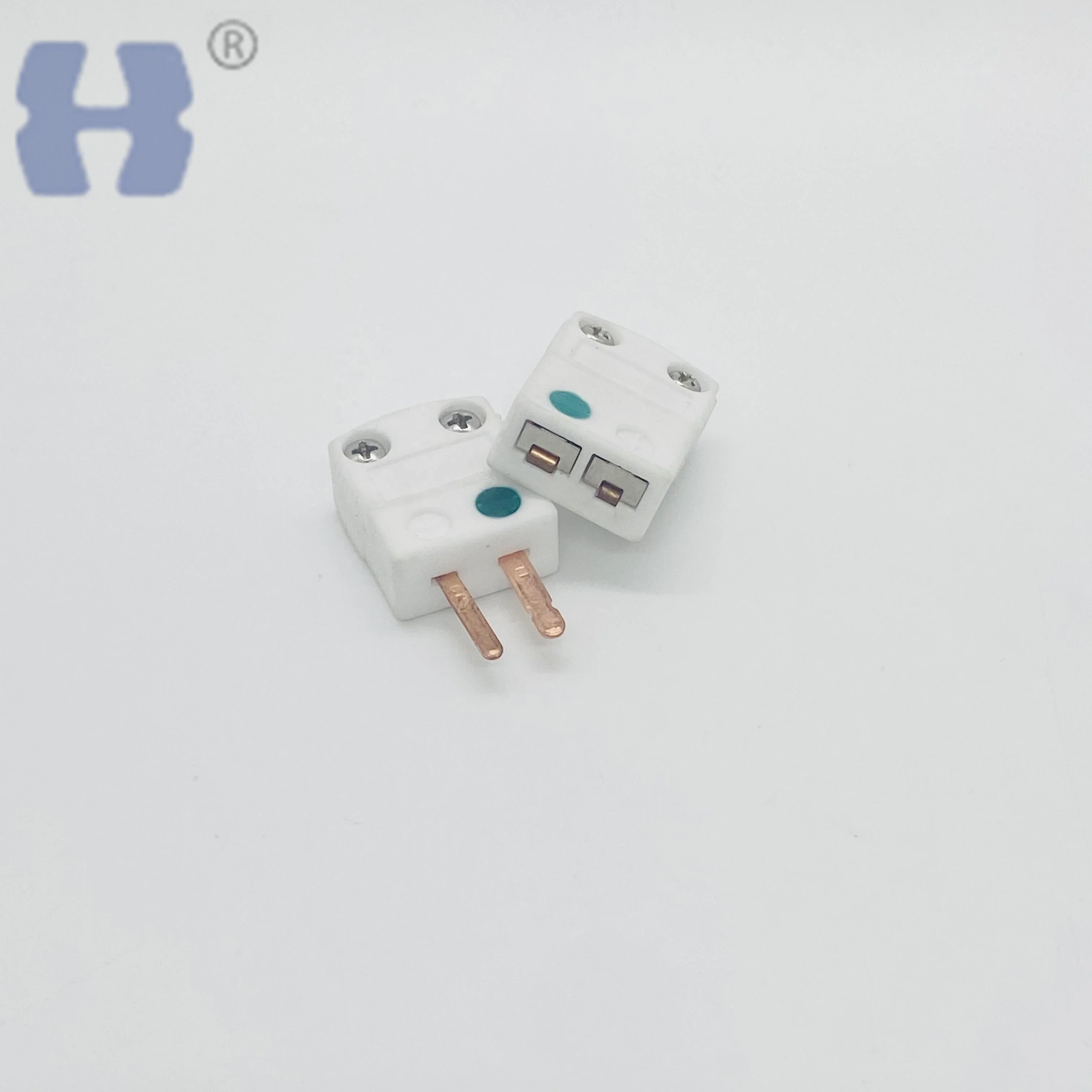 China Huadong Cost-effective Customization Various Thermocouple/ Thermal Resistance Plugs