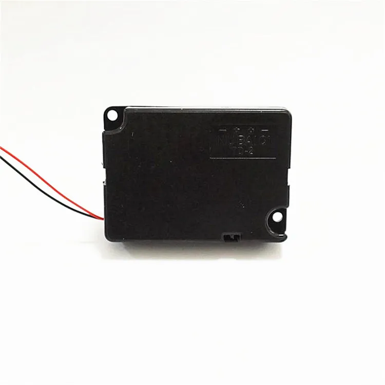 Вращающийся электродвигатель на солнечной