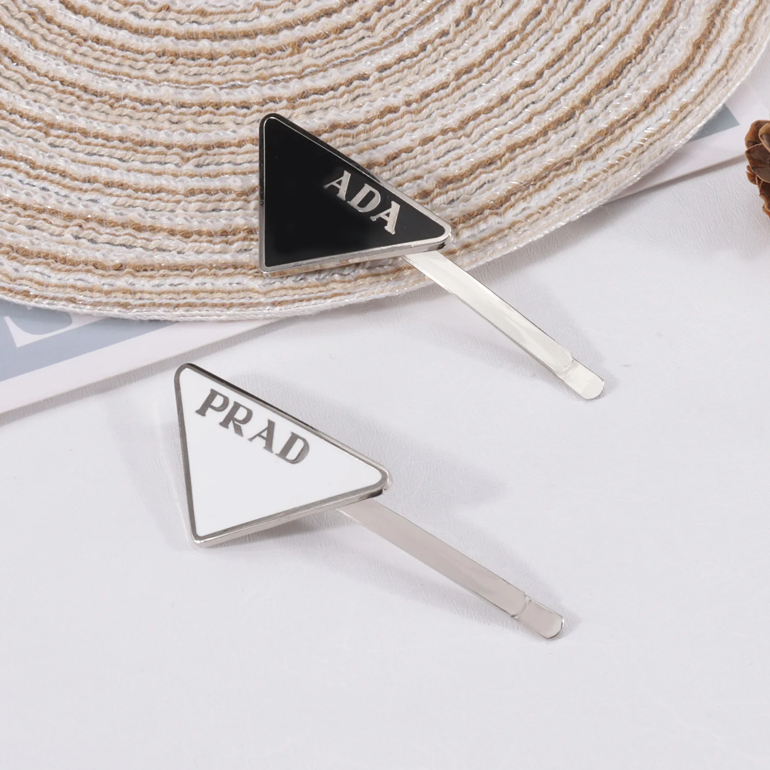 Y&Y Luxury Big Brand Fashion Letters Hairpin Hair clips For Women