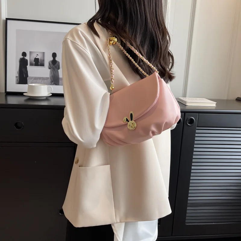 Genuine Leather Small Golden Ball Crossbody Chain Bag for Women 2024 New Fashionable Summer Versatile Shoulder Bag