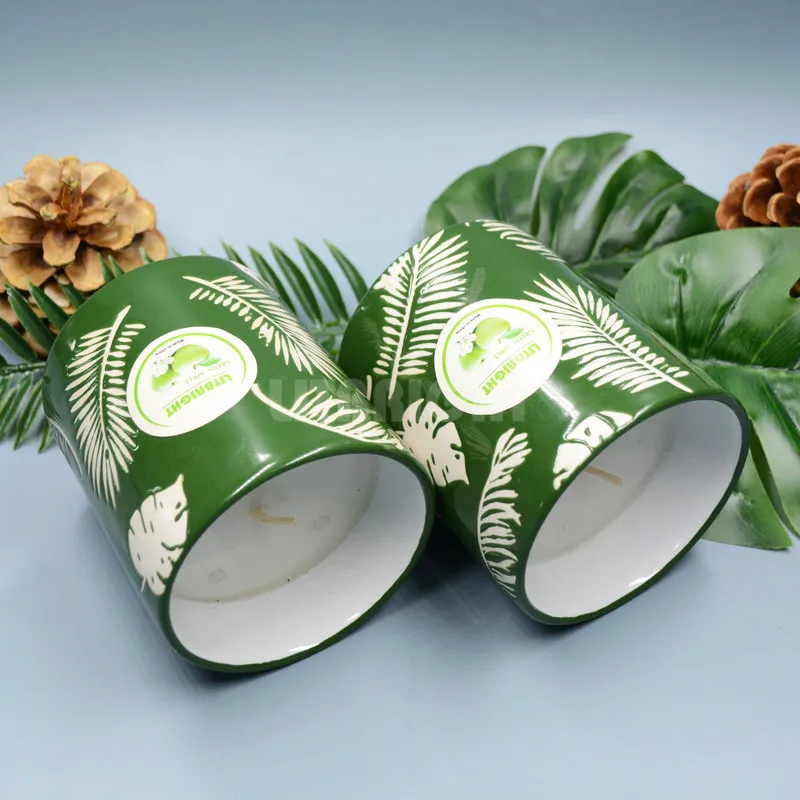 Ceramic cup scented candle  lovely atmosphere feeling small fresh  essential oil fragrance selection candle custom logo