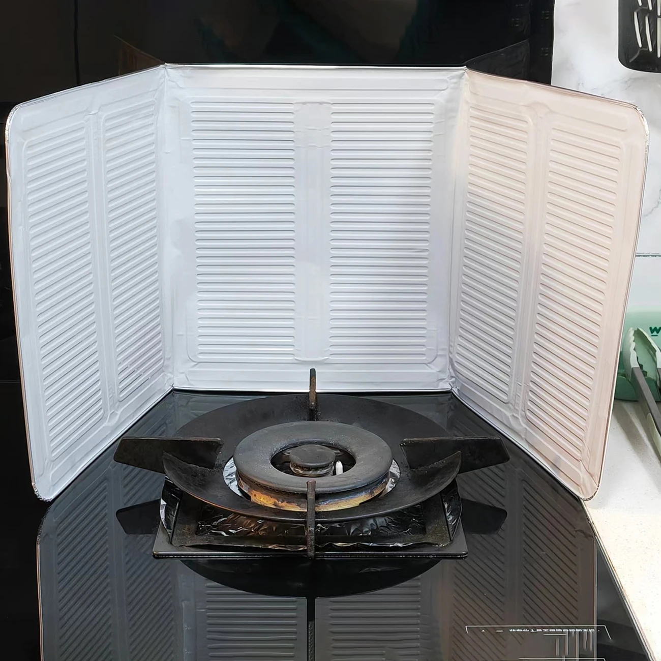Kitchen Gas Stove Aluminum Foil Oil Baffle Cooking Stove Splash Oil Baffle Aluminum Foil Plate
