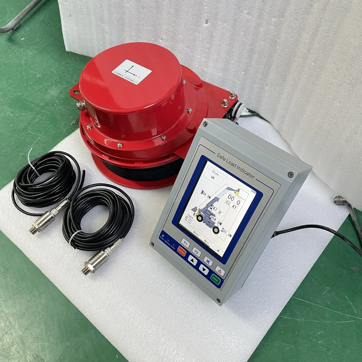 High quality load moment indicator for Telescopic Handler which uses 7 inch touch screen