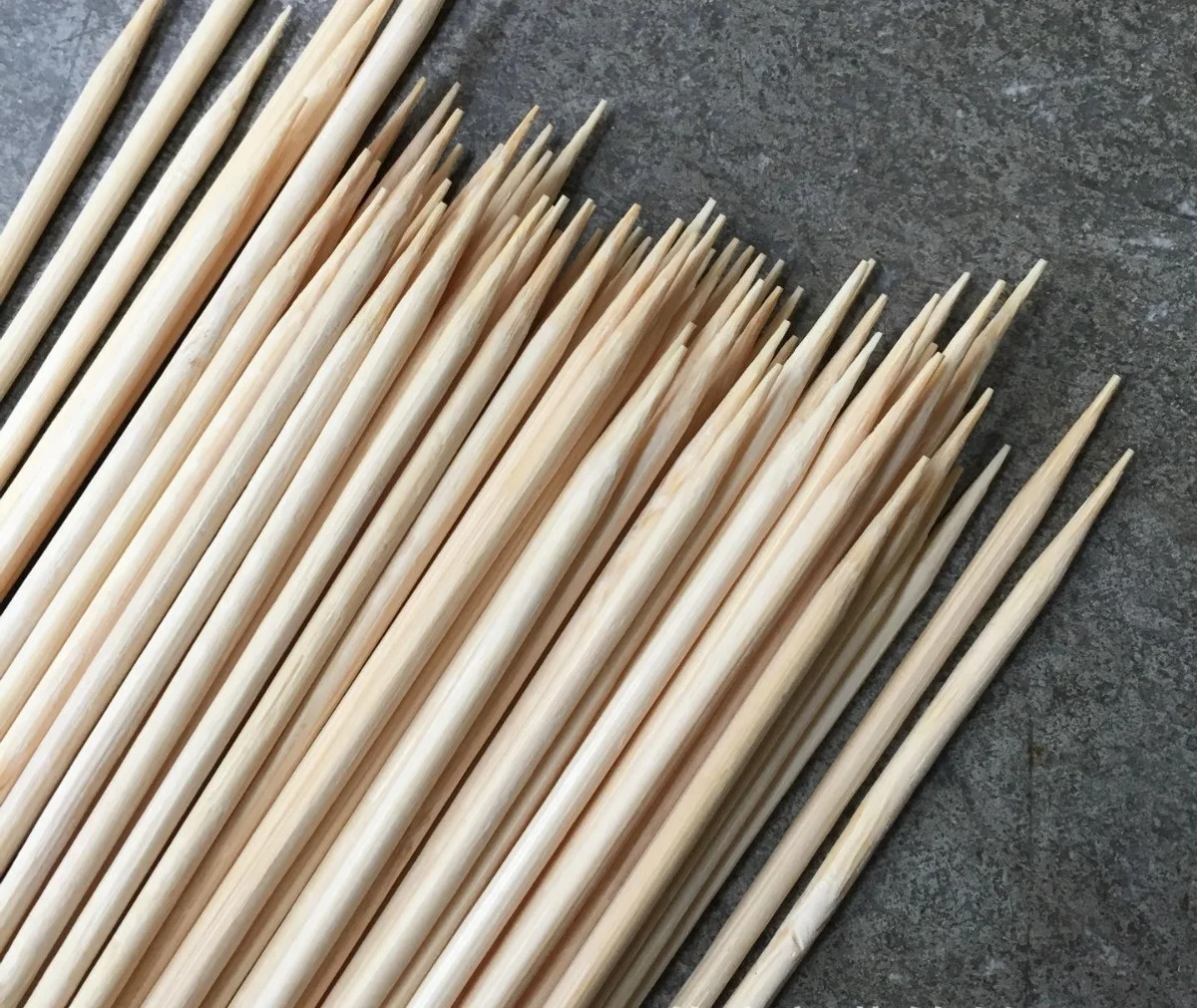 Customize Logo Wholesale Disposable Cheap Price Chinese manufacture New Innovation Round Bamboo Skewer