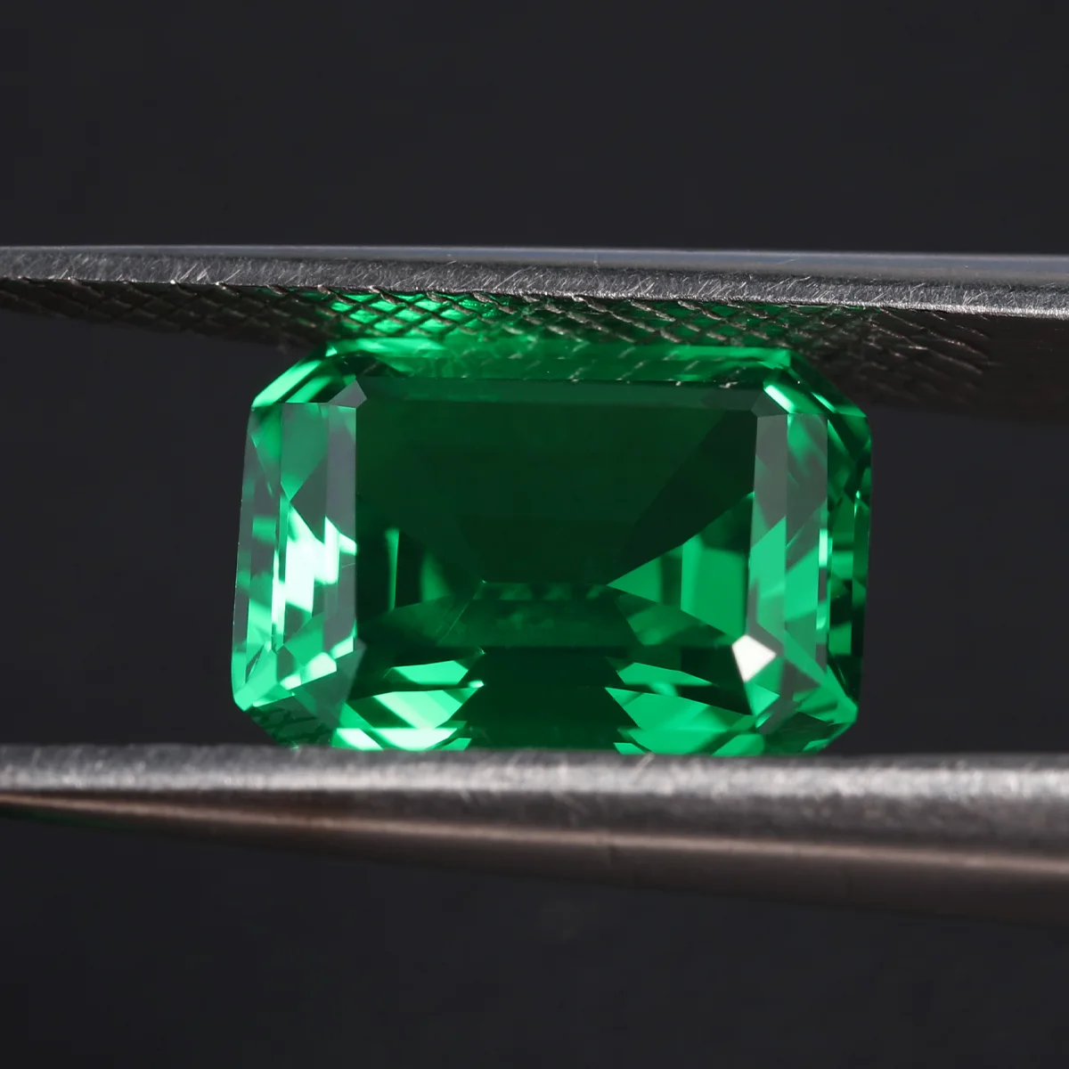 Wholesale Lab Grown Emerald Colombia Emerald Cut Gemstone Synthetic  Loose Stones Emerald