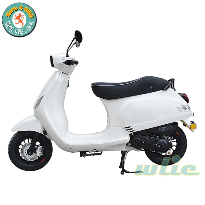 2018 New cheap gas powered motor engine 125cc with spare parts chopper motorcycle chinese scooter Maple S 50cc/125cc