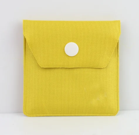 
2020 Hot sell Cigarette pocket outdoor ashtray pvc pocket pouch 