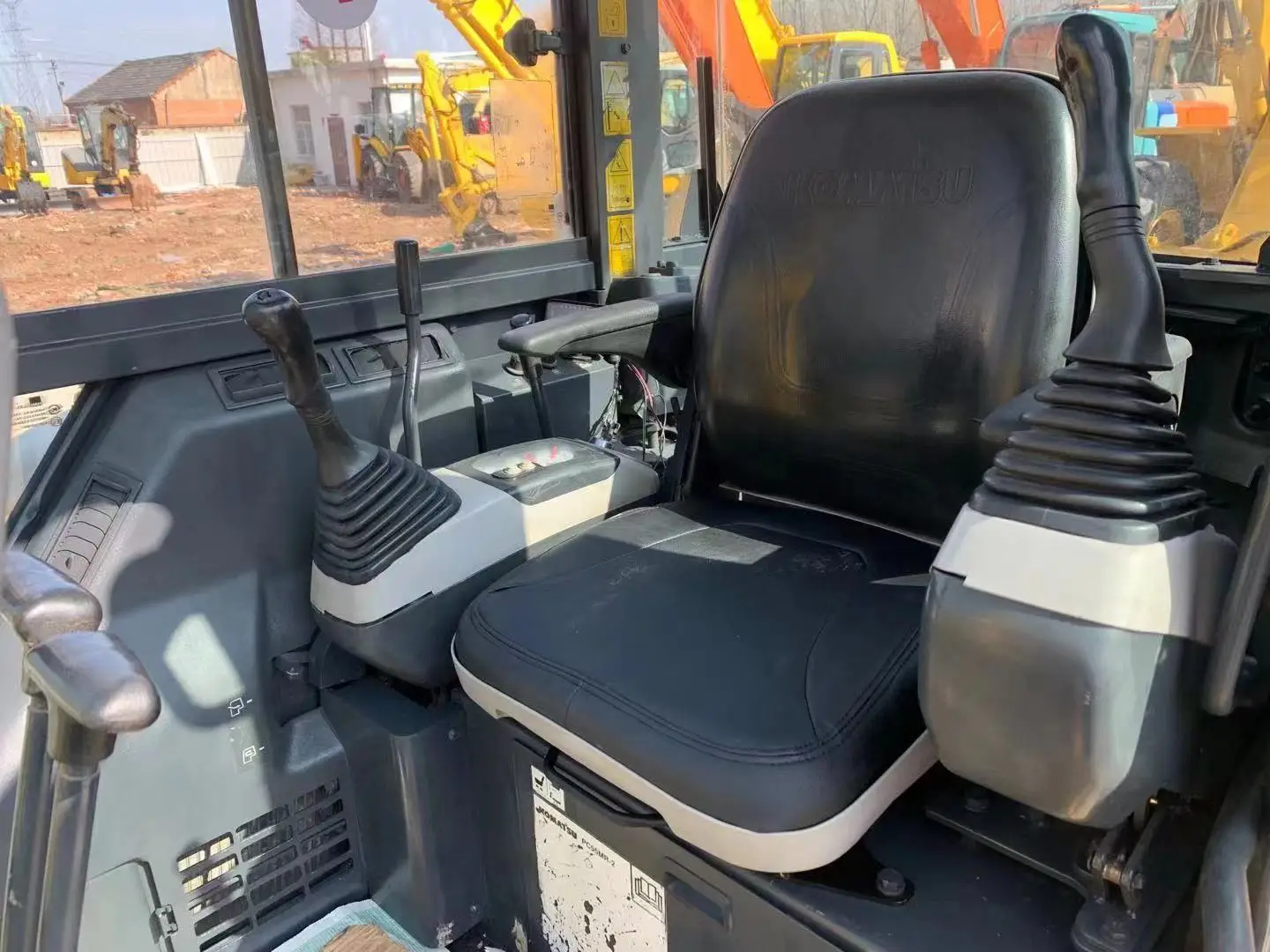 Used Mini Excavator Komatsu PC55/ PC55mr Small Digger Earth-Moving Construction Machine